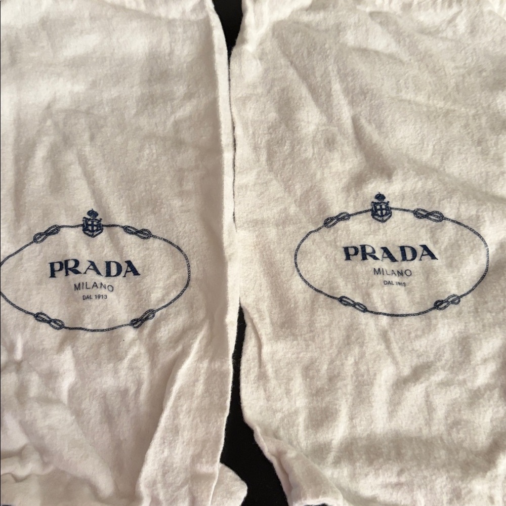 Two Prada dust bags - Picture 2 of 9